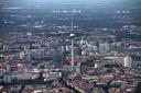 2015-08-27-berlin-anflug-fernsehturm.jpg